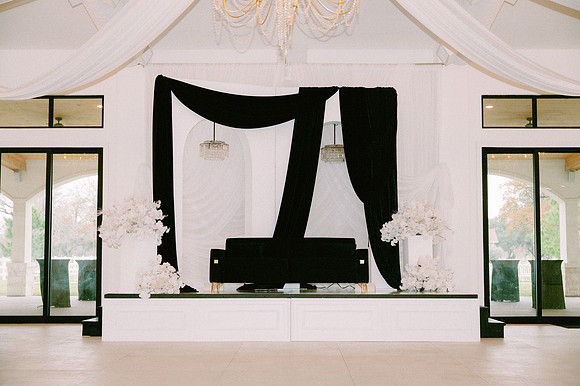 10252 - Ro Manor Styled Shoot 2025