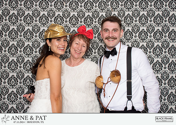 20120 - Anne + Patrick Wedding Photobooth 2024