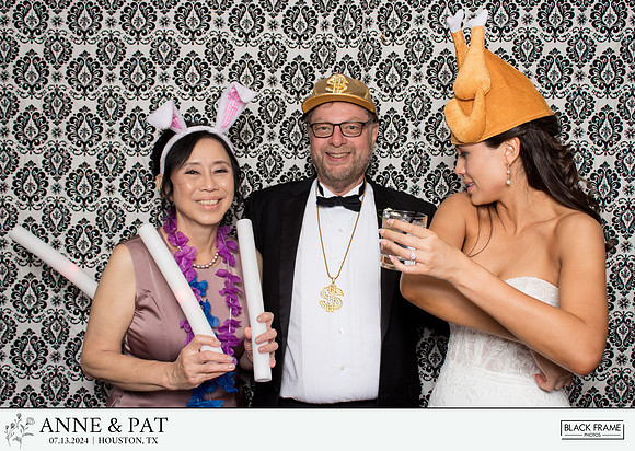 20127 - Anne + Patrick Wedding Photobooth 2024