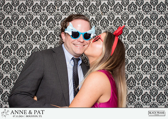 20112 - Anne + Patrick Wedding Photobooth 2024