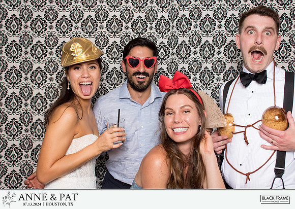 20119 - Anne + Patrick Wedding Photobooth 2024