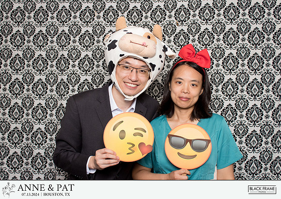 20018 - Anne + Patrick Wedding Photobooth 2024