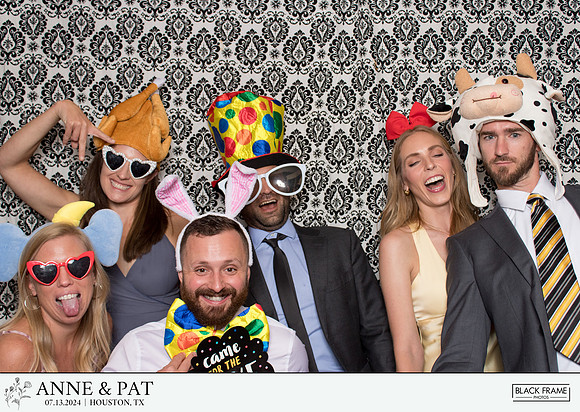 20089 - Anne + Patrick Wedding Photobooth 2024