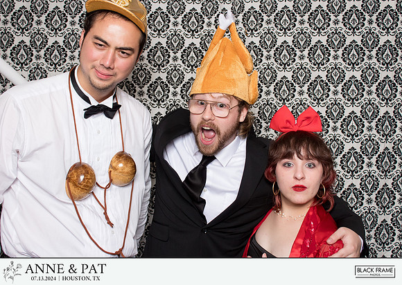 20109 - Anne + Patrick Wedding Photobooth 2024