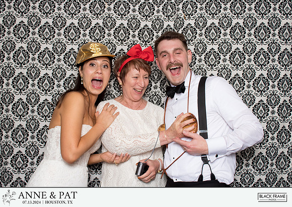 20121 - Anne + Patrick Wedding Photobooth 2024