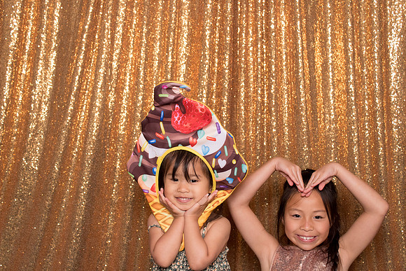 60088 - Jenny + Zack Wedding Photobooth 2026