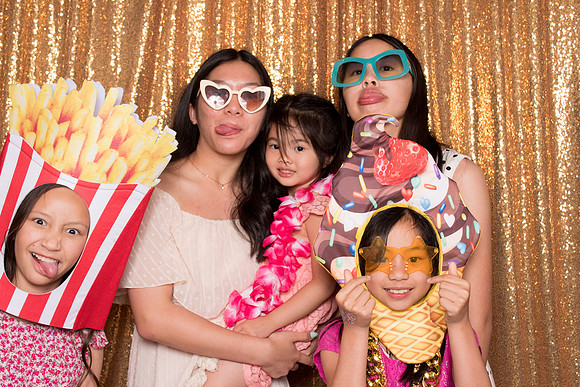 60112 - Jenny + Zack Wedding Photobooth 2026