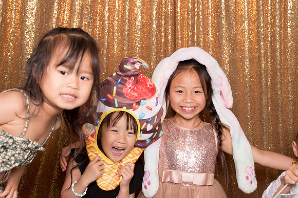 60043 - Jenny + Zack Wedding Photobooth 2026