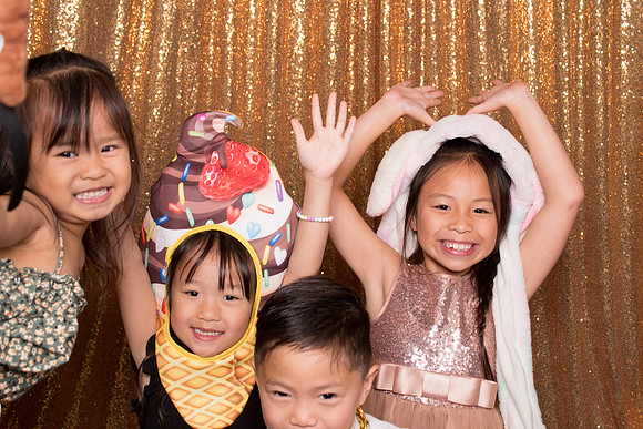 60044 - Jenny + Zack Wedding Photobooth 2026