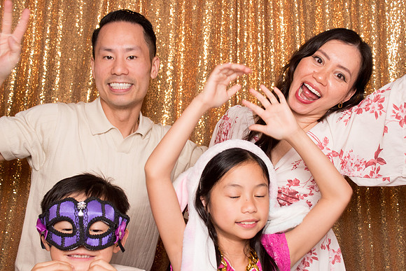 60062 - Jenny + Zack Wedding Photobooth 2026