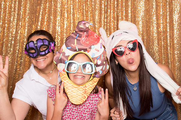 60071 - Jenny + Zack Wedding Photobooth 2026