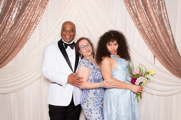 60340 - Tiffany + Aaron Wedding Photobooth 2026