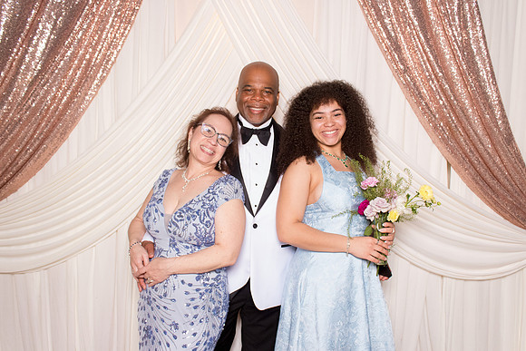 60342 - Tiffany + Aaron Wedding Photobooth 2026