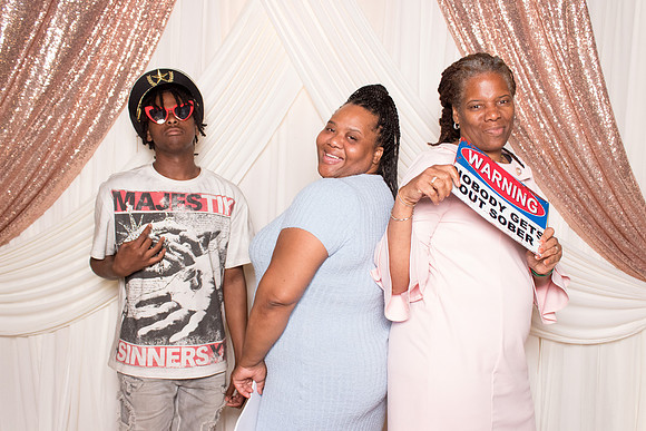 60150 - Tiffany + Aaron Wedding Photobooth 2026