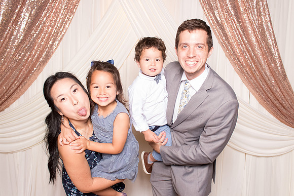 60152 - Tiffany + Aaron Wedding Photobooth 2026