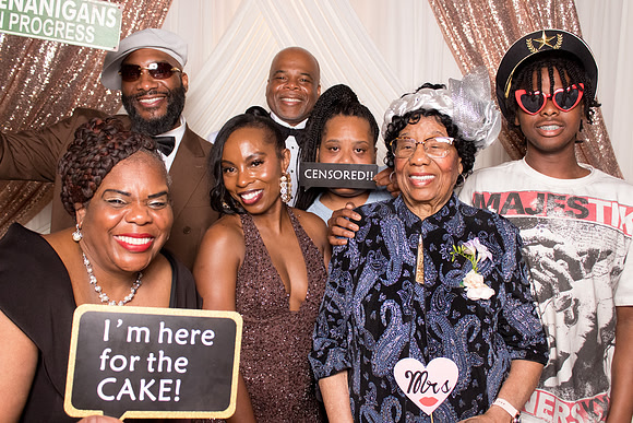 60187 - Tiffany + Aaron Wedding Photobooth 2026