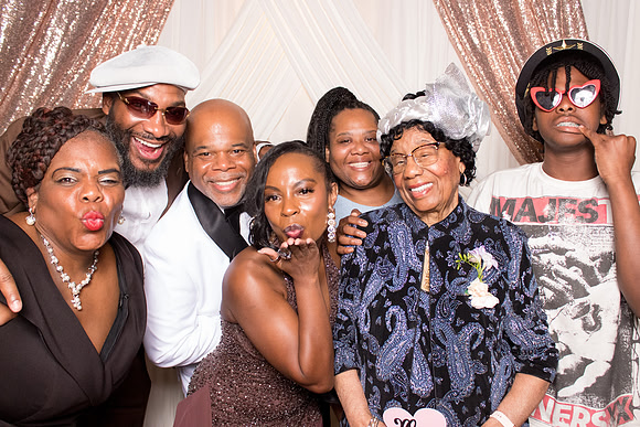 60189 - Tiffany + Aaron Wedding Photobooth 2026