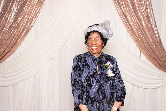 60190 - Tiffany + Aaron Wedding Photobooth 2026
