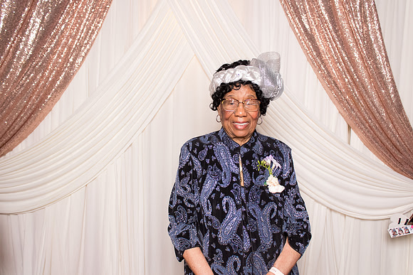 60192 - Tiffany + Aaron Wedding Photobooth 2026