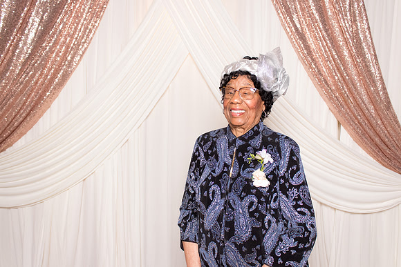 60194 - Tiffany + Aaron Wedding Photobooth 2026