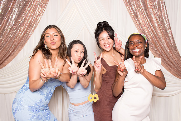 60300 - Tiffany + Aaron Wedding Photobooth 2026