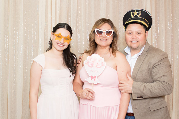 60033 - Zhaira + Ricardo Wedding Photobooth 2026