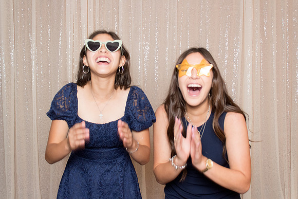 60085 - Zhaira + Ricardo Wedding Photobooth 2026