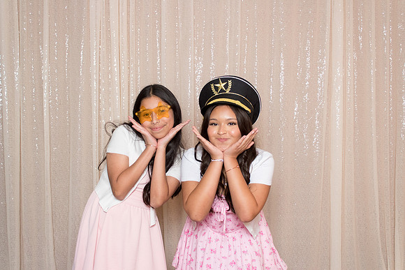 60089 - Zhaira + Ricardo Wedding Photobooth 2026