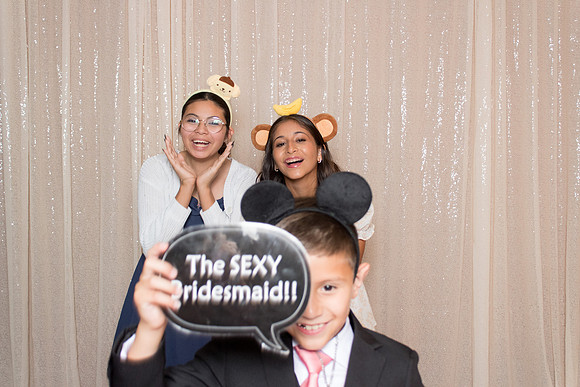60091 - Zhaira + Ricardo Wedding Photobooth 2026