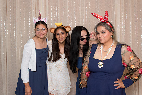 60177 - Zhaira + Ricardo Wedding Photobooth 2026