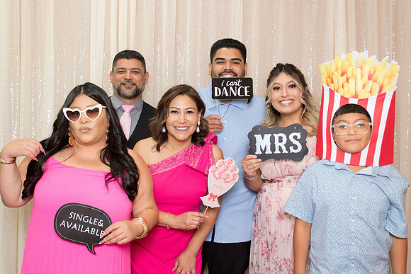 60007 - Zhaira + Ricardo Wedding Photobooth 2026