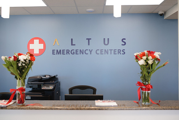 10014 - Altus Waxahachie Ribbon Cutting 2017