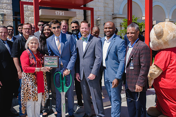 11084 - Altus Waxahachie Ribbon Cutting 2017