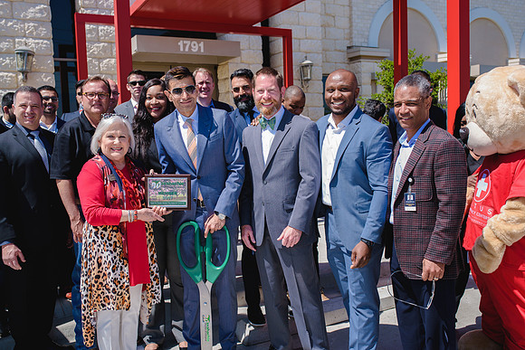 11078 - Altus Waxahachie Ribbon Cutting 2017