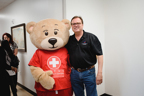 10480 - Altus Waxahachie Ribbon Cutting 2017