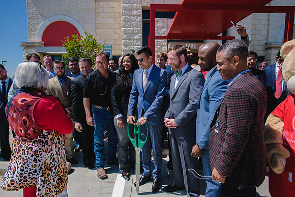 11006 - Altus Waxahachie Ribbon Cutting 2017