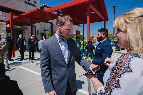 11111 - Altus Waxahachie Ribbon Cutting 2017