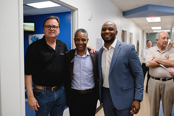 10325 - Altus Waxahachie Ribbon Cutting 2017