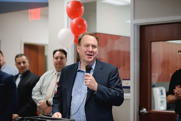 10622 - Altus Waxahachie Ribbon Cutting 2017