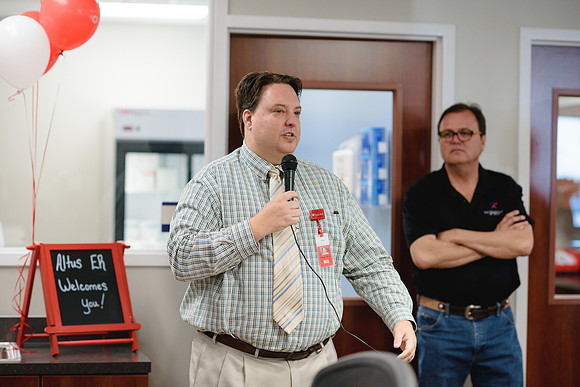 10817 - Altus Waxahachie Ribbon Cutting 2017