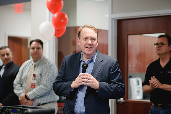 10627 - Altus Waxahachie Ribbon Cutting 2017