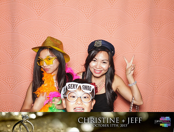 20375 - Christine + Jeff Photobooth
