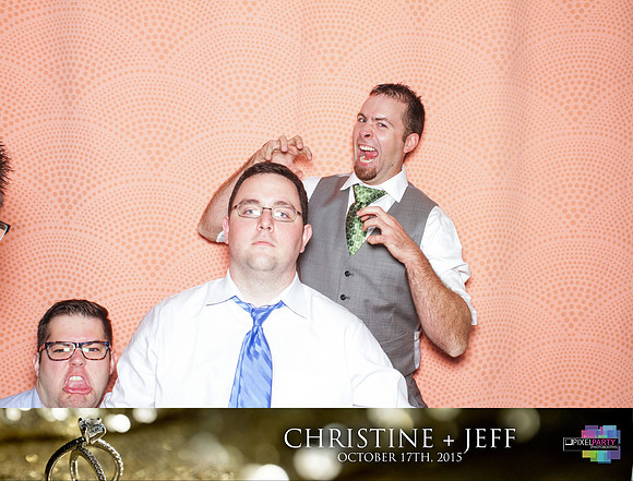 20327 - Christine + Jeff Photobooth