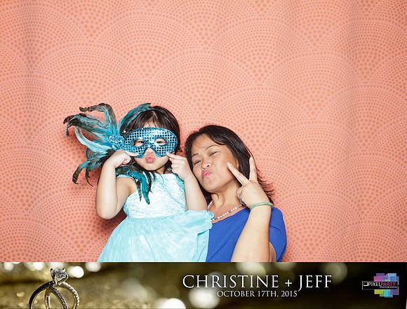20379 - Christine + Jeff Photobooth
