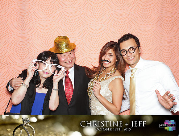 20185 - Christine + Jeff Photobooth