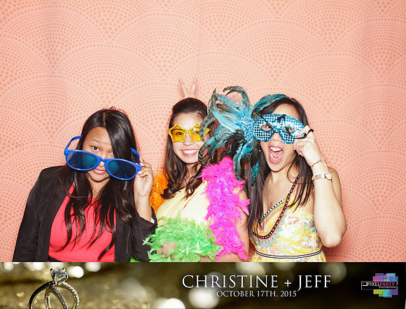 20208 - Christine + Jeff Photobooth