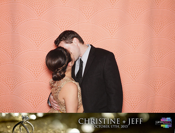 20412 - Christine + Jeff Photobooth