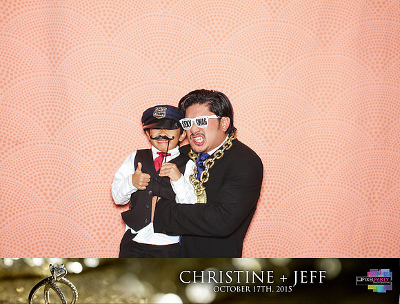20223 - Christine + Jeff Photobooth