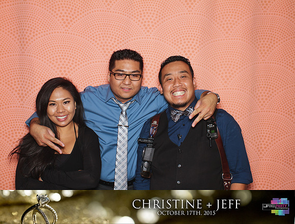 20390 - Christine + Jeff Photobooth