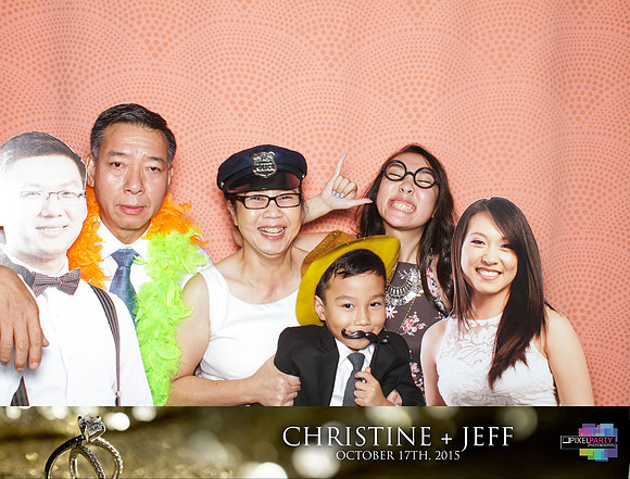 20350 - Christine + Jeff Photobooth